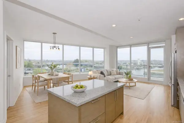 406 - 399 Tyee Rd # 406, Victoria BC V9A 0A8 - 2 bed, 2.0 bath in Victoria