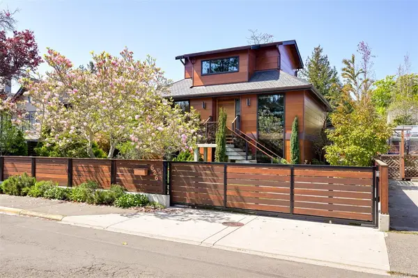 626 Monterey Ave, Oak Bay BC V8S 4T9