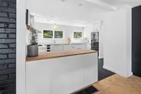View 19