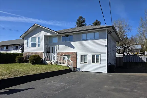 222 Thulin St, Campbell River BC V9W 2K7