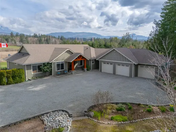 3170 Mozart Rd, Port Alberni BC V9Y 8R2 - 3 bed, 3 bath in Port Alberni