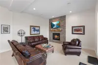 View 32