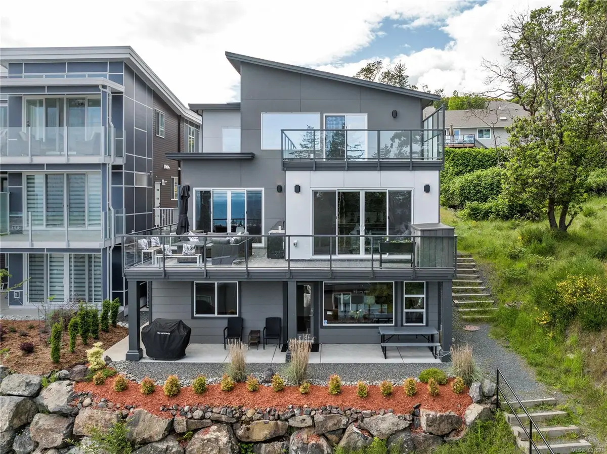 542 Gurunank Lane, Colwood BC V9C 0M2