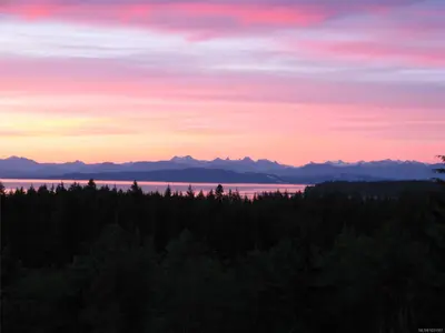 8900 Keith Wagner Way, Denman Island BC V0R 1T0