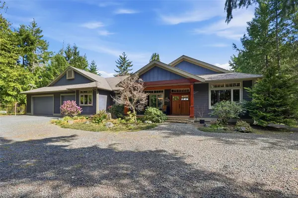1195 Spider Lake Rd, Qualicum Beach BC V9K 2L7 - 3 bed, 2 bath in Qualicum Beach