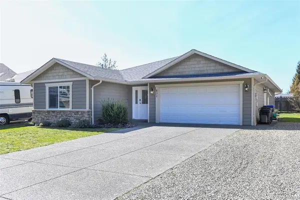 831 Aspen Rd, Comox BC V9M 4H9
