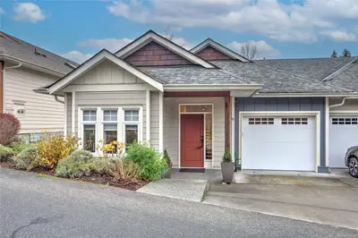 5855 Church Rd # 9, Duncan BC V9L 0C8