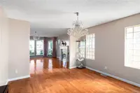 View 10