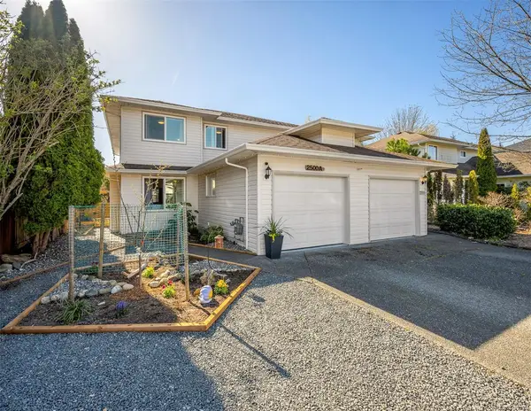2500 1st St # A, Courtenay BC V9N 8X9