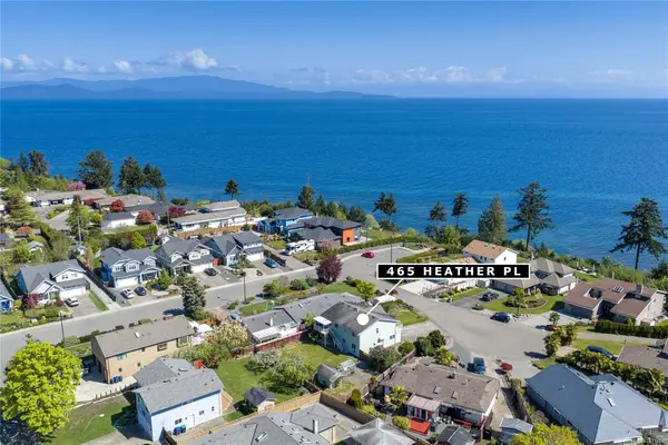 465 Heather Pl, Parksville BC V9P 1A2