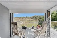 View 32