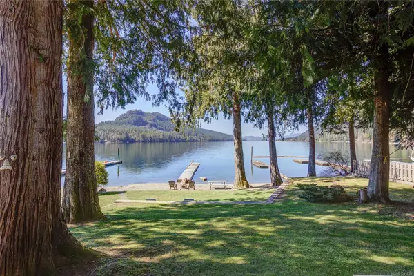 7774 Sunset Dr, Lake Cowichan BC V0R 2G0