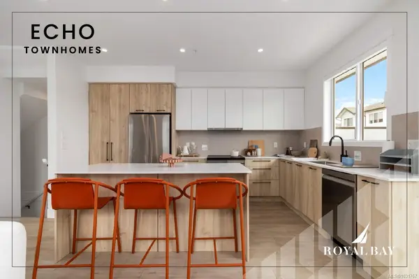 368 Tradewinds Ave # 93, Colwood BC V9C 0S5