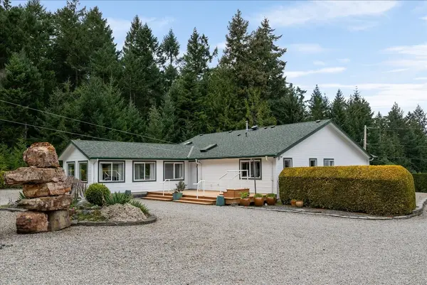 548 Fourneau Way, Parksville BC V9P 2J7