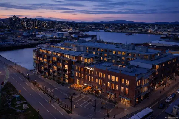 456 Pandora Ave # 206, Victoria BC V8W 0E3