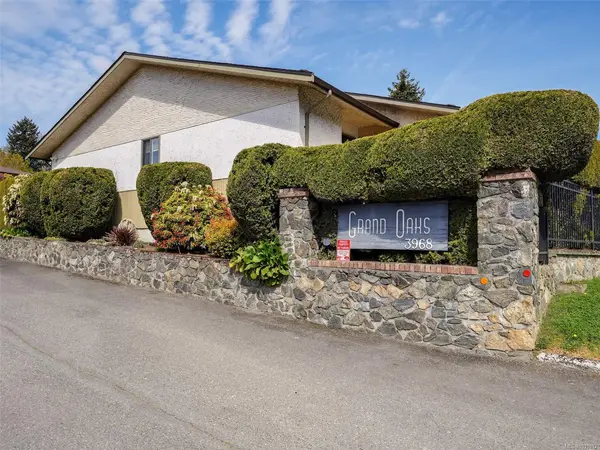 3968 Cedar Hill Rd # 5, Saanich BC V8N 3B8