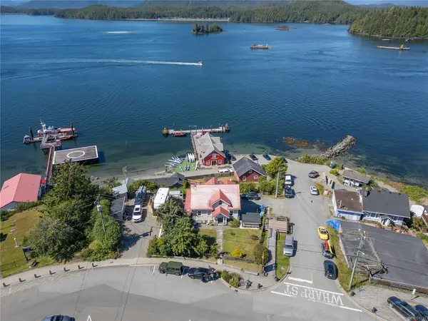 336 Main St, Tofino BC V0R 2Z0