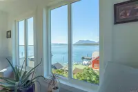 View 10