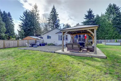 2339 Gould Rd E, Nanaimo BC V9X 1K1