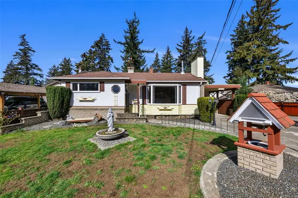 3006 Pickford Rd, Colwood BC V9B 2K9 - 2 bed, 1 bath in Colwood