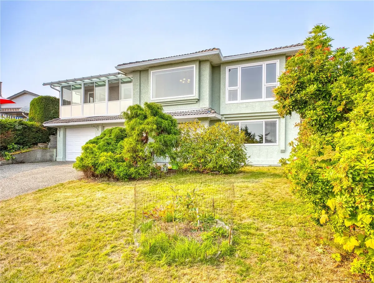 6045 Icarus Dr, Nanaimo BC V9V 1B7