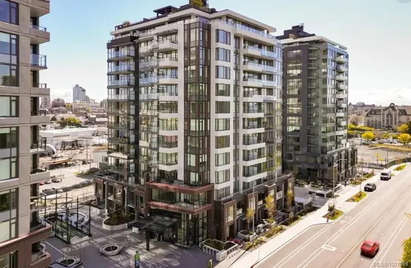 363 Tyee Rd # 504, Victoria BC V9A 0B5 - 1 bed, 1 bath in Victoria