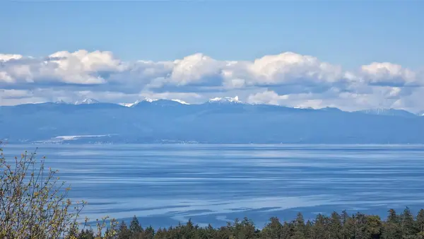 4718 Laguna Way, Nanaimo BC V9T 5C3