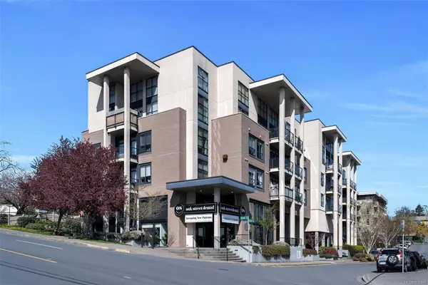 205 - 820 Short St # 205, Saanich BC V8X 2V6
