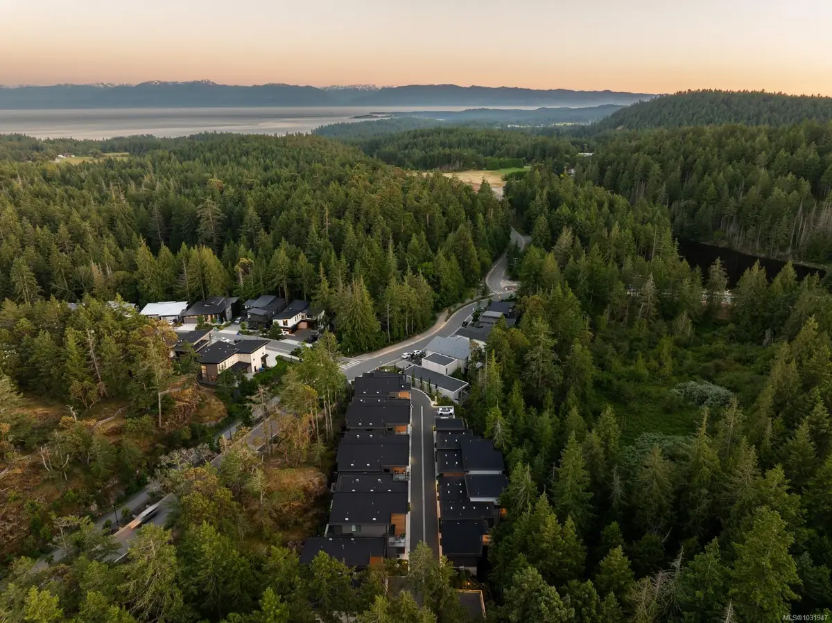 3921 Olympian Way #20, Colwood BC V9C 0T1