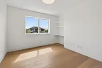 View 32