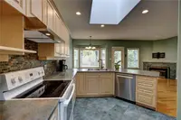 View 32