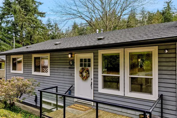 4067 Ross Rd, Nanaimo BC V9T 4M9 - 5 bed, 2.0 bath in Nanaimo