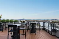 View 25