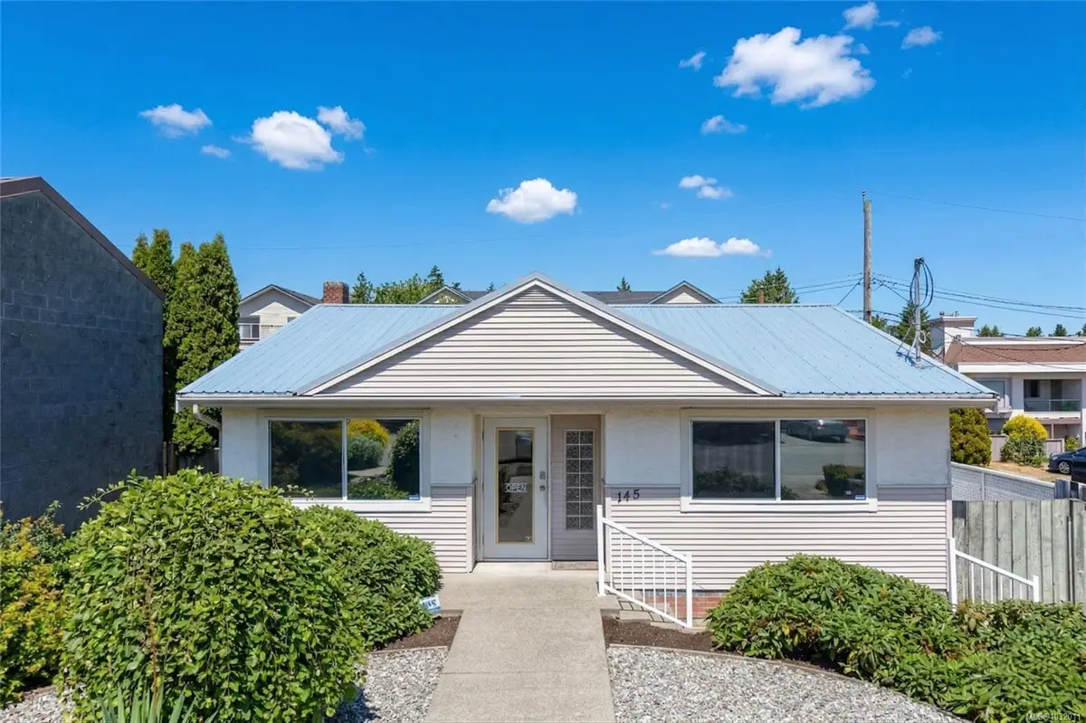 145 Hirst Ave, Parksville BC V9P 2E9