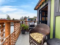 View 28