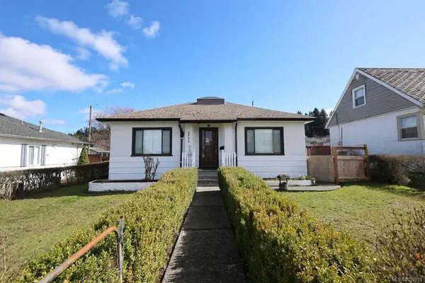 3755 15th Ave, Port Alberni BC V9Y 5C7