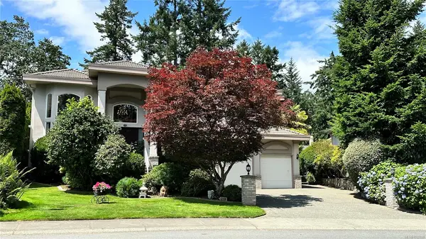 4638 Boulderwood Dr, Saanich BC V8Y 3G5