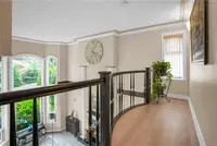 View 25