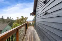 View 16