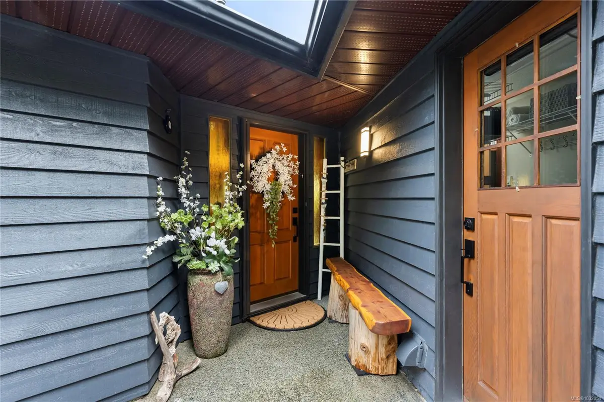 3141 Swallow Cres, Nanoose Bay BC V9P 9J2