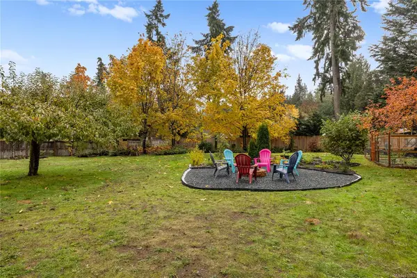 2920 Marshall Rd, Qualicum Beach BC V9K 1Z9 - 2 bed, 2.0 bath in Qualicum Beach