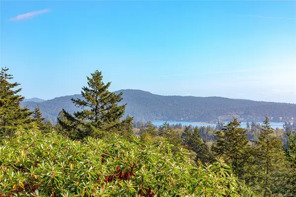 2270 Henlyn Dr, Sooke BC V9Z 0N5 - 3 bed, 2.0 bath in Sooke