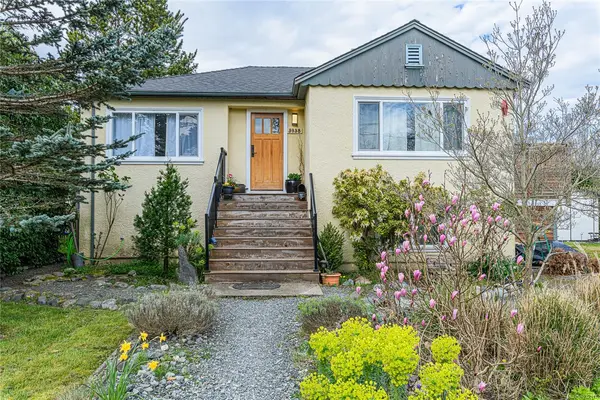 3938 Winton St, Saanich BC V8P 3L3