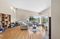 View 16