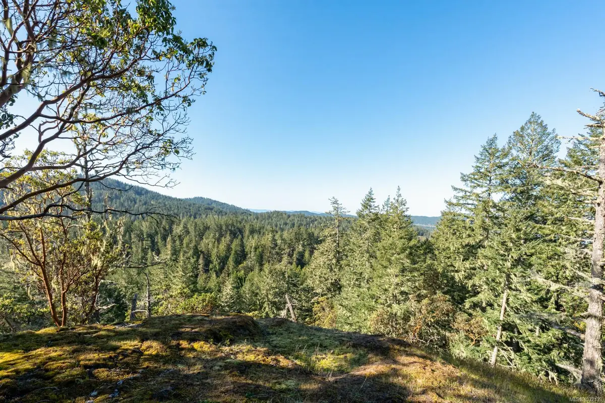 1530 Nighthawk Lane, Sooke BC V9Z 1M9