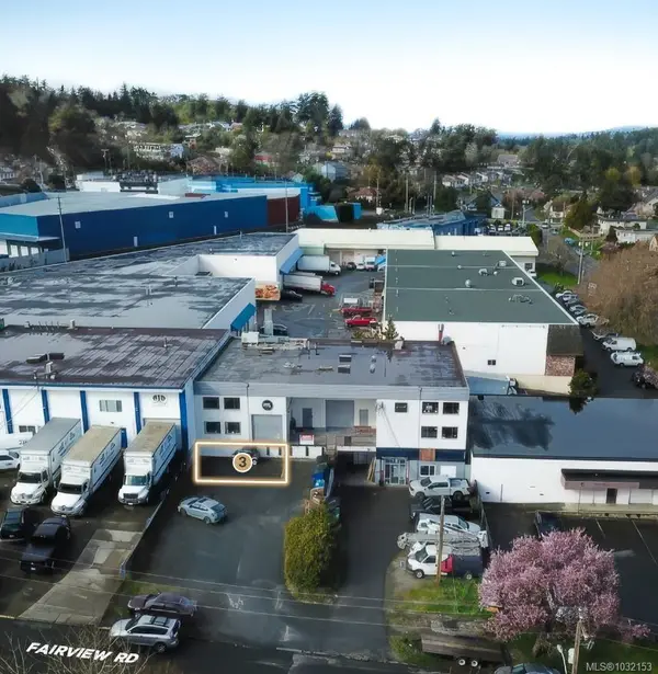 798 Fairview Rd # 3, Esquimalt BC V9A 5V1