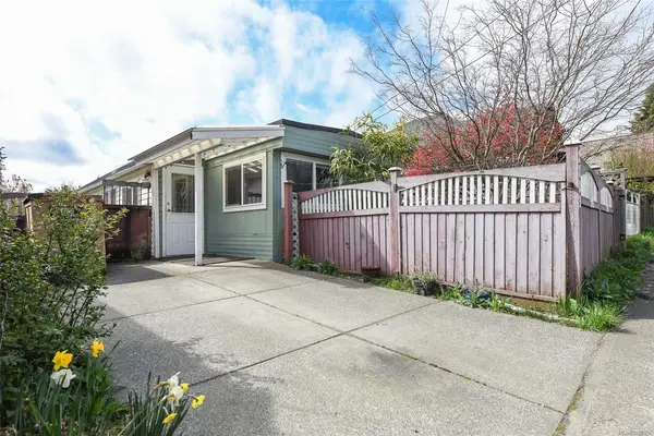 2723 Penrith Ave, Cumberland BC V0R 1S0