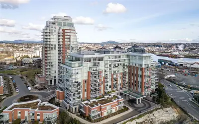100 Saghalie Rd # 613, Victoria BC V9A 0A1