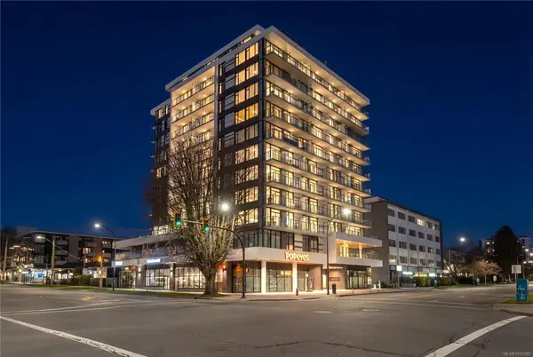 1100 Yates St # 810, Victoria BC V8V 3M8 - 2 bed, 2 bath in Victoria