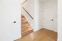 View 32